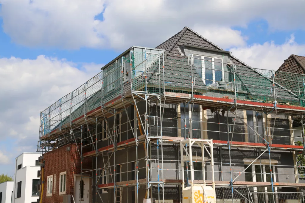 Gebäudeenergiegesetz: Sanierungspflicht bei Schenkungen und Erbfällen ...